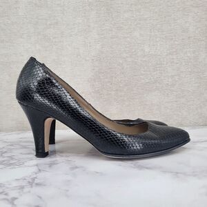 ANYI LU Black Leather Snakeskin Print Pumps Heels Italian Women's Euro Size 38.5